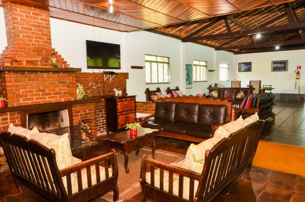 Hotel Fazenda Villa Galicia Nazaré Paulista Exterior photo